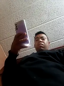 Snapshot of Diego_leon27 chatting on 09.10.25 Diego leon27 online show from 09.10.25