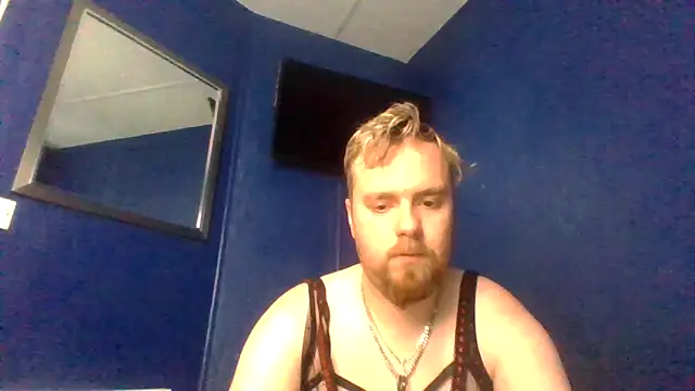 Snapshot of Mr_big_cock_2834 chatting on 03.22.25 Mr big cock 2834 online show from 03.22.25