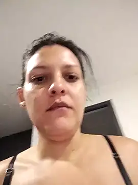 Snapshot of Mia_Hampton chatting on 01.29.25 Mia Hampton online show from 01.29.25