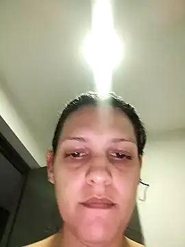 Snapshot of Mia_Hampton chatting on 01.31.25 Mia Hampton online show from 01.31.25