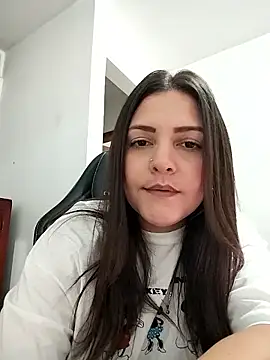 Mia Hampton online show from 01.18.26