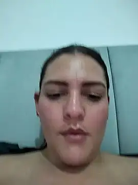 Mia Hampton online show from 06.14.26
