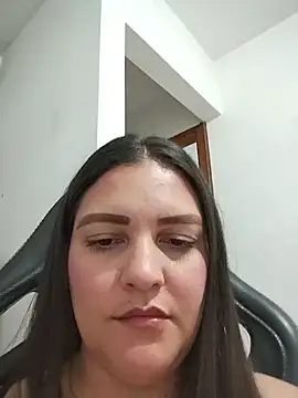 Mia Hampton online show from 07.14.26