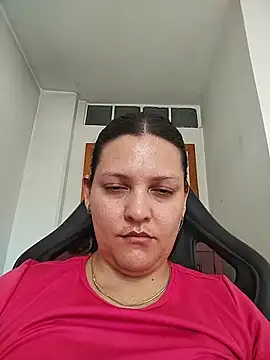 Mia Hampton online show from 07.16.26