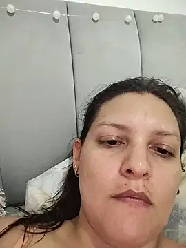 Mia Hampton online show from 07.22.26