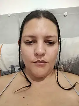 Mia Hampton online show from 07.23.26