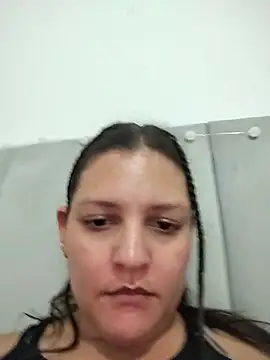 Mia Hampton online show from 07.24.26