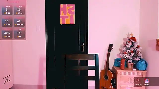 Cosmo Riri online show from 01.14.26