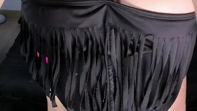 Snapshot of Cuttiealice chatting on 03.11.25 Cuttiealice online show from 03.11.25