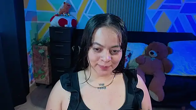 Snapshot of Cuttiealice chatting on 09.13.25 Cuttiealice online show from 09.13.25