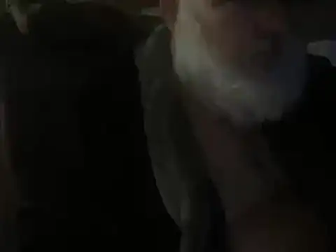 Snapshot of 44jon44 chatting on 12.21.24 44jon44 online show from 12.21.24