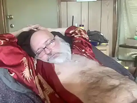 Snapshot of 44jon44 chatting on 12.21.24 44jon44 online show from 12.21.24