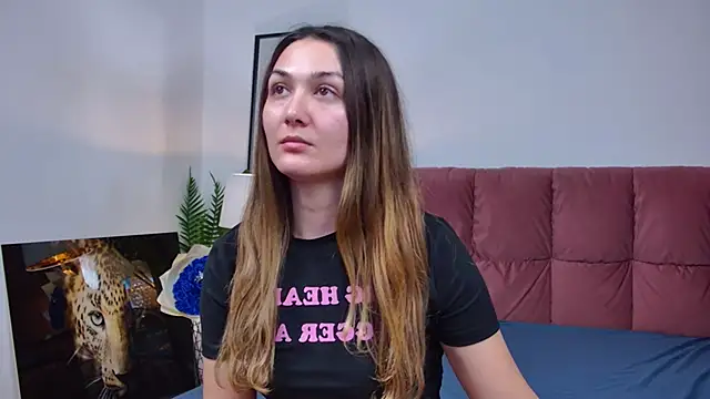 Snapshot of NicolLopeze chatting on 03.05.25 NicolLopeze online show from 03.05.25