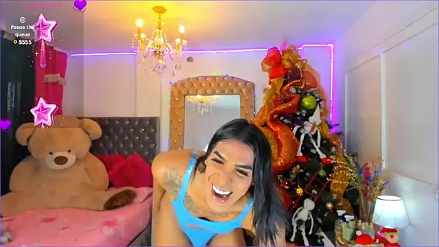 Samra Naugthy online show from 12.21.24