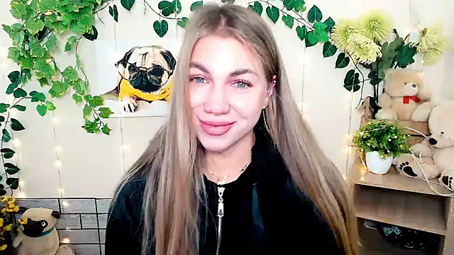 Snapshot of Sport_Tall_Doll chatting on 11.13.25 Sport Tall Doll online show from 11.13.25