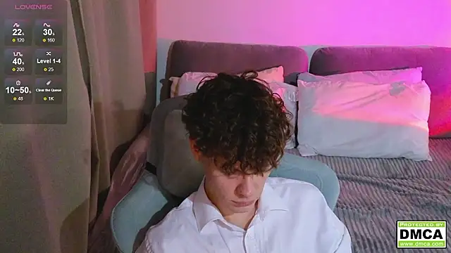 cute thomas online show from 02.18.26