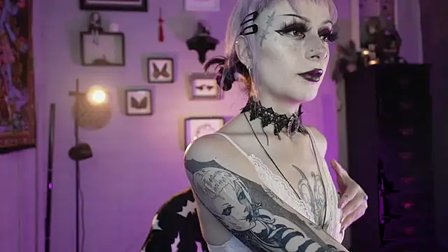 insania 9999  online show from 04.20.26