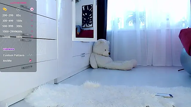 WhiteBunny online show from 12.03.24