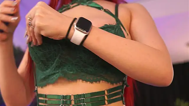 HotSkinnyX online show from 02.23.25