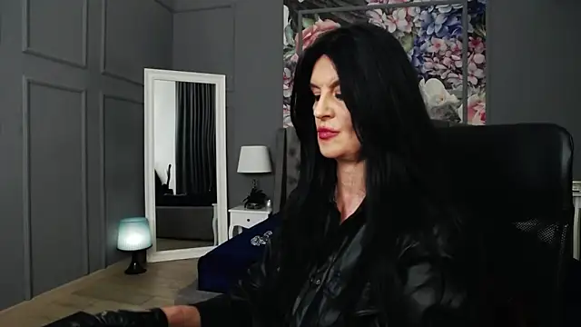 DomMelissaW online show from 12.12.24