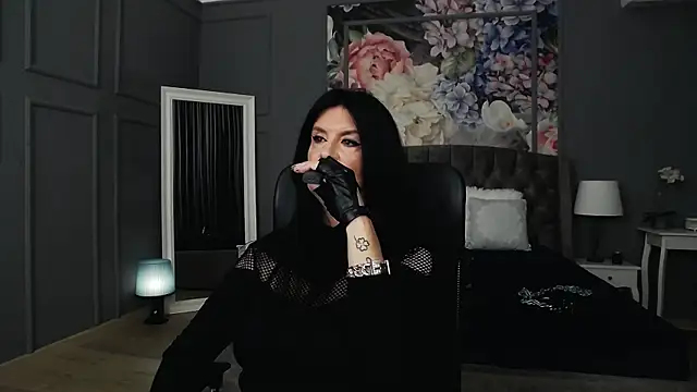 DomMelissaW online show from 09.08.25