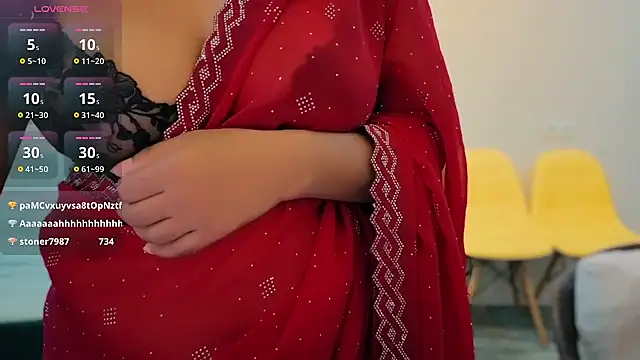 Snapshot of LushRitu chatting on 09.28.25 LushRitu online show from 09.28.25