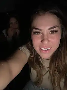 Snapshot of LeaGambit__ chatting on 01.09.25 LeaGambit online show from 01.09.25