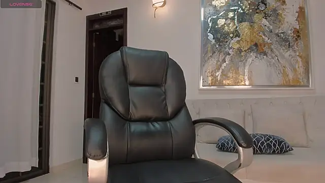 SophieBarnett online show from 03.16.25