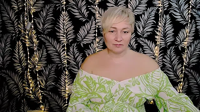 Olivia playful online show from 03.10.25