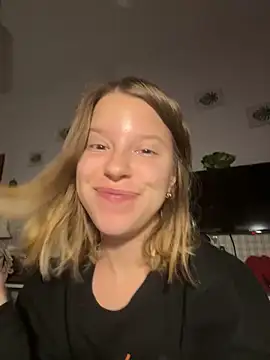 kimczii online show from 10.08.25