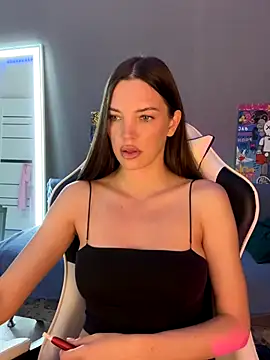 julia fly online show from 09.29.25