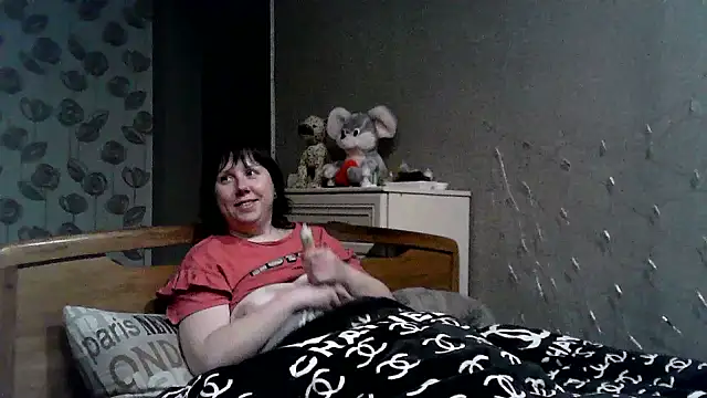 explored romantic online show from 01.30.25