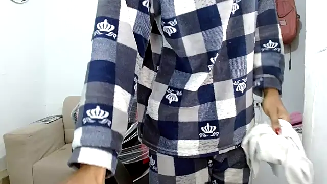 angelamarie1 online show from 12.05.25