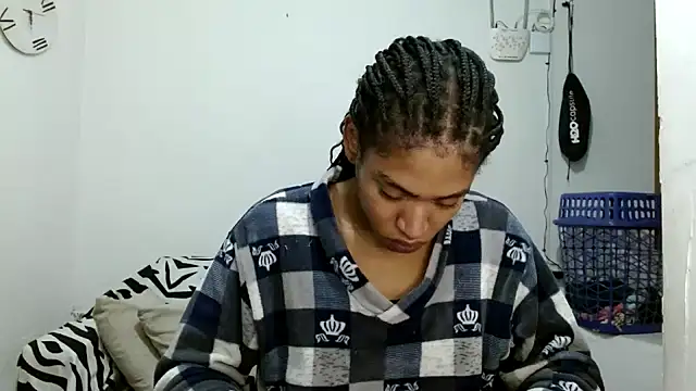 angelamarie1 online show from 04.18.26