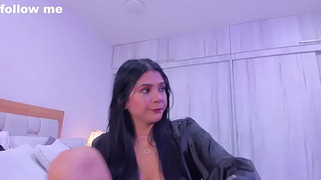 paola rodriguez online show from 02.18.25