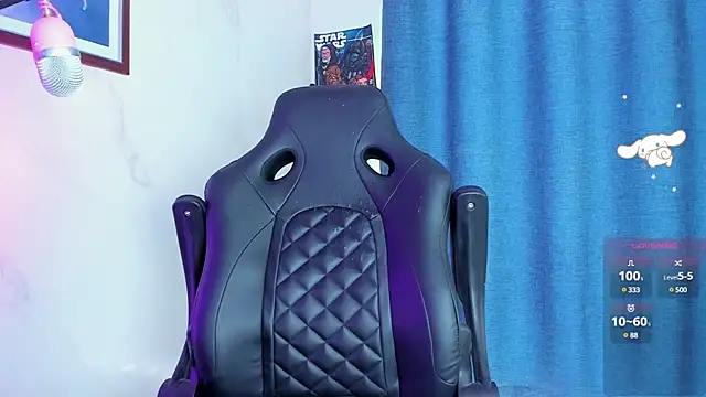 Snapshot of Roxy_clark chatting on 03.14.25 Roxy clark online show from 03.14.25