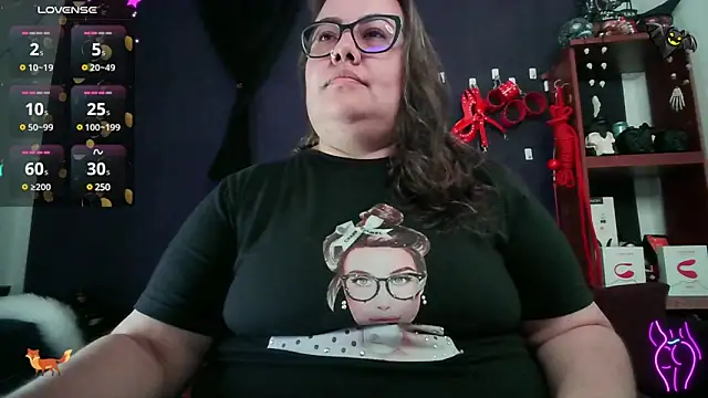 Snapshot of foxbell_lt chatting on 12.26.24 foxbell lt online show from 12.26.24