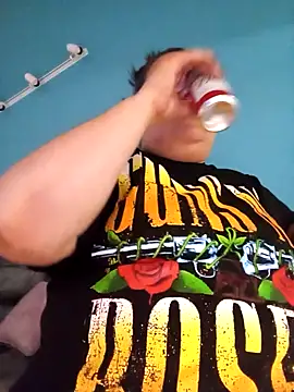 Snapshot of foxbell_lt chatting on 01.04.25 foxbell lt online show from 01.04.25