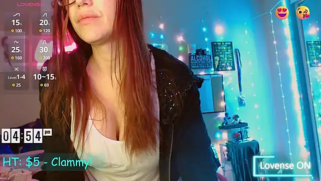 EmmaIsHere online show from 01.06.25