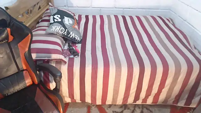 sexyjustin202 online show from 10.18.25