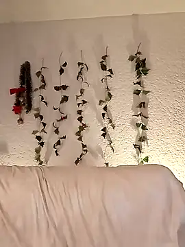 kittylu   online show from 01.26.25