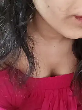 CuteSarikaLIVE online show from 03.04.25