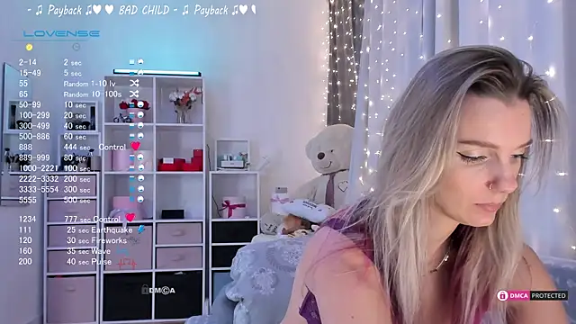 Karamelsw  online show from 02.21.25