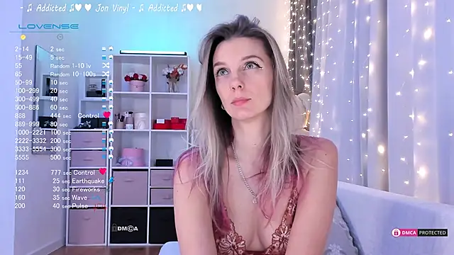 Karamelsw  online show from 03.03.25