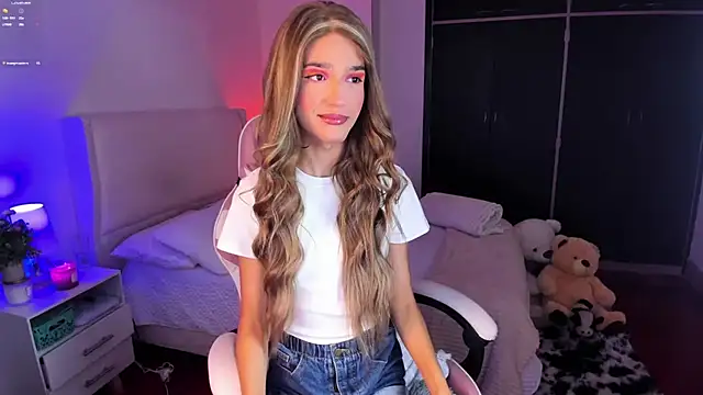 Ainhoads online show from 04.10.26