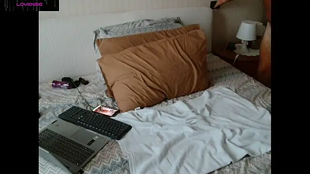 genova1970 online show from 09.18.25