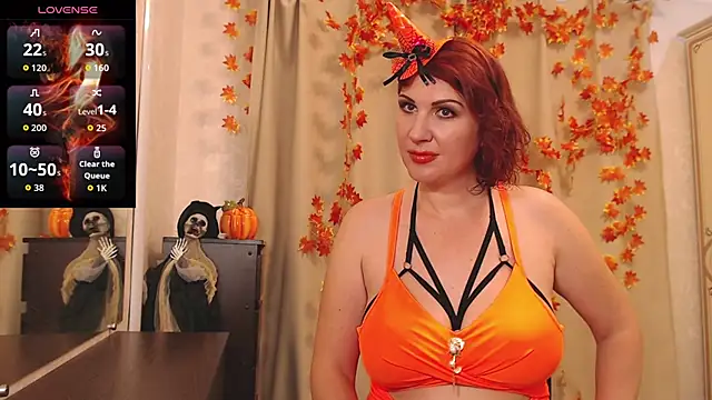 Snapshot of AlinaBoobs55 chatting on 10.13.25 AlinaBoobs55 online show from 10.13.25