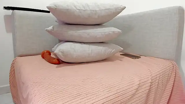 Snapshot of candy_sweet_ chatting on 02.19.26 candy sweet online show from 02.19.26