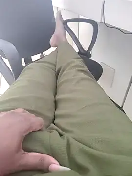 Mallupaiyanaachu online show from 12.21.25