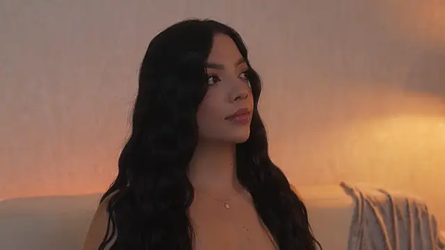 sarah hiill online show from 03.12.26